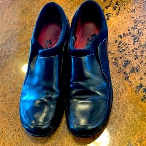 Size 8 1/2 Merrill shoes